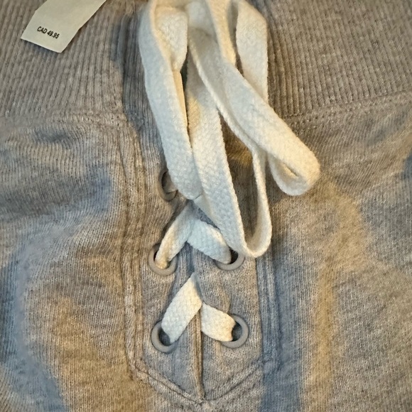Offline by Aerie lace up gray gym shorts‎ white trim medium NWT back to school - Picture 4 of 5